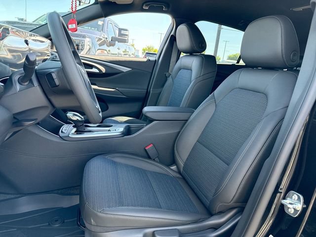 New 2026 Buick Envista Sport Touring FWD image 11