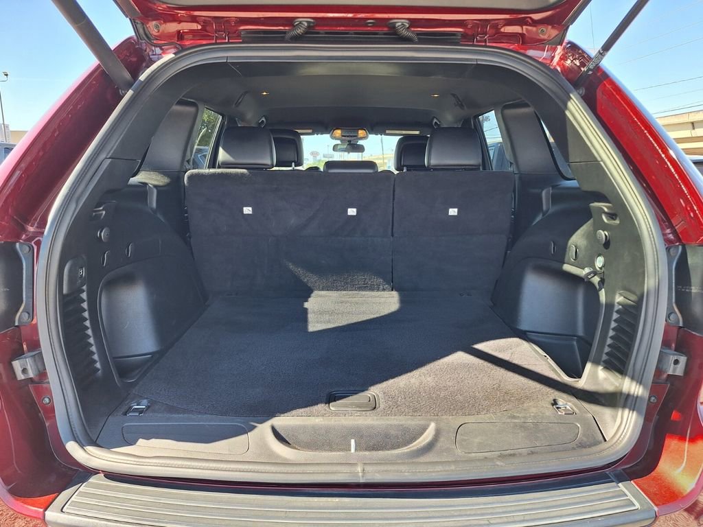 Used 2021 Jeep Grand Cherokee Laredo X image 22