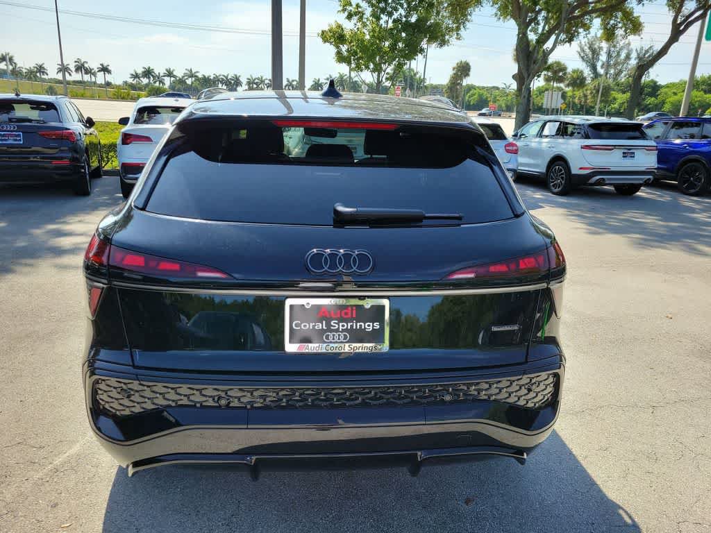 New 2026 Audi Q3 quattro 2.0T AWD/4WD image 5
