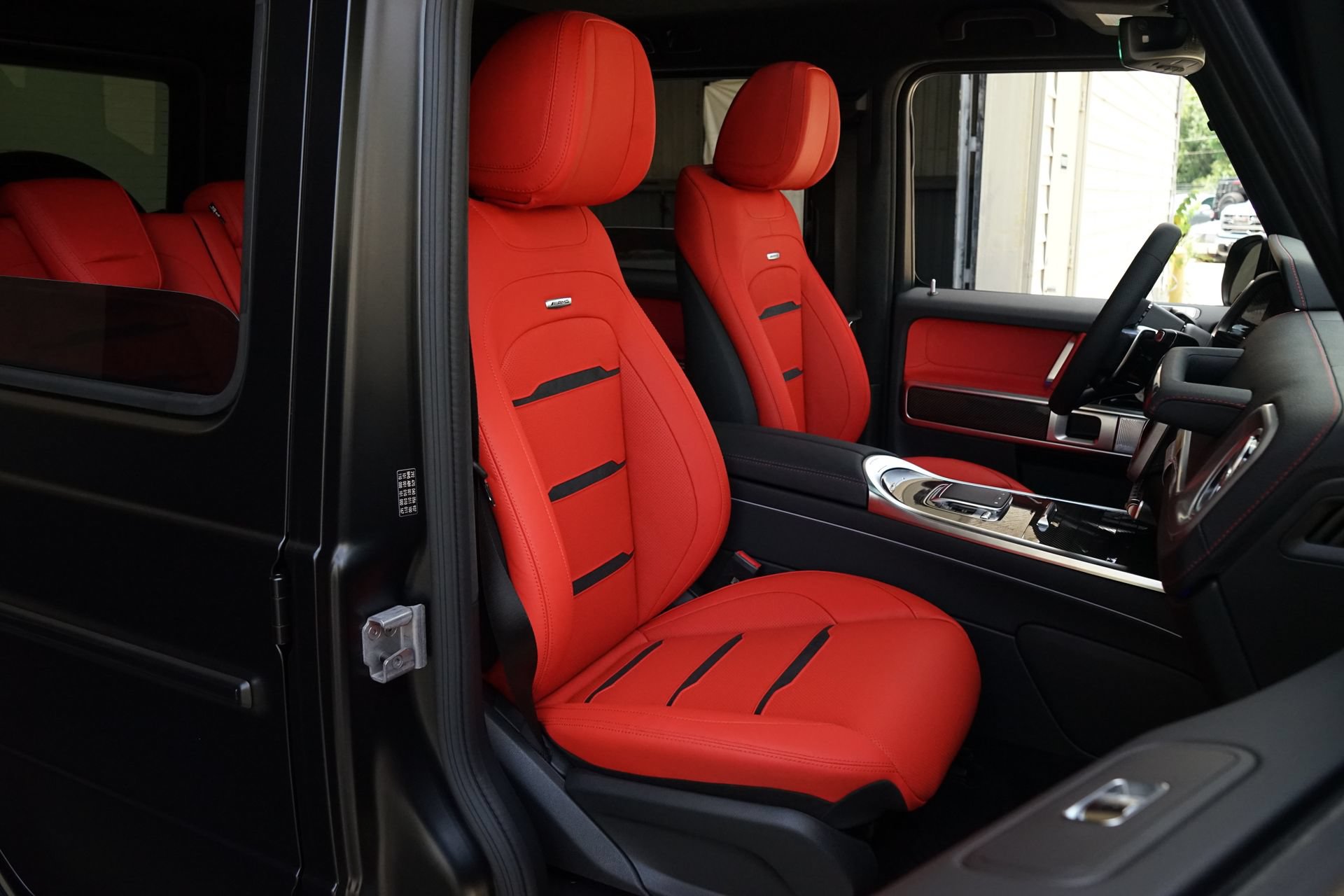 Used 2027 Mercedes-Benz G 63 AMG 4MATIC image 4