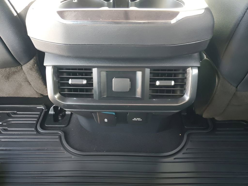 Used 2023 Ford F150 Lariat image 21