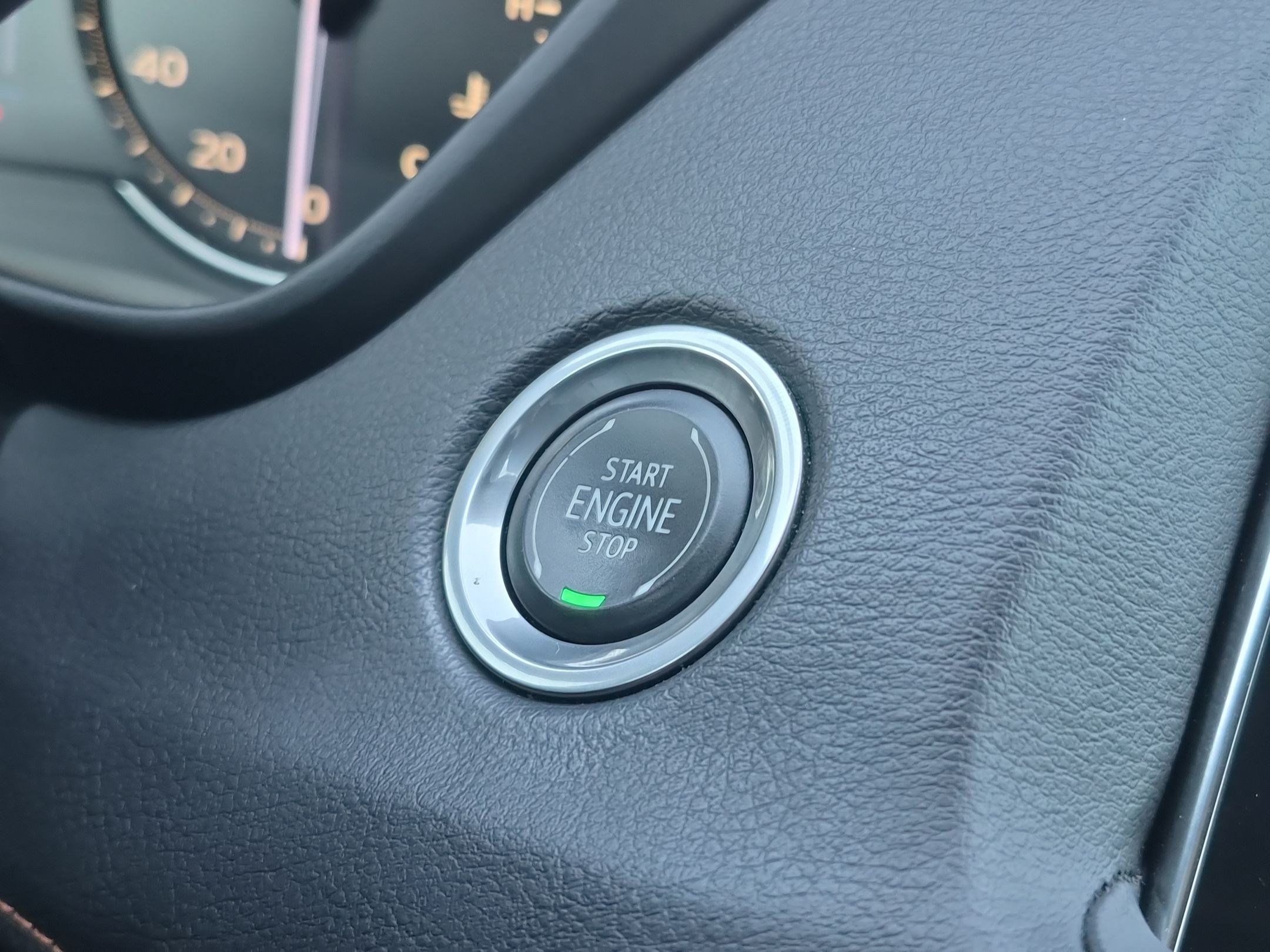 Used 2019 Cadillac XT4 Sport w/ Cold Weather Package AWD/4WD image 24
