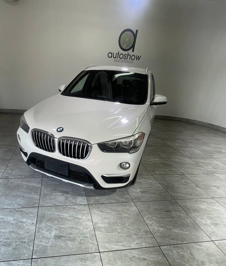 Used 2018 BMW X1 sDrive28i image 12