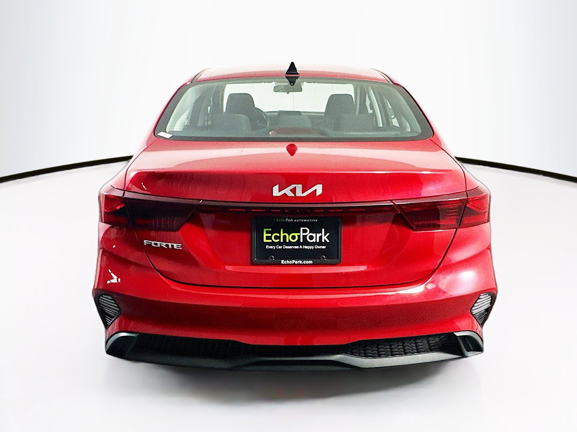 Used 2024 Kia Forte LXS image 7