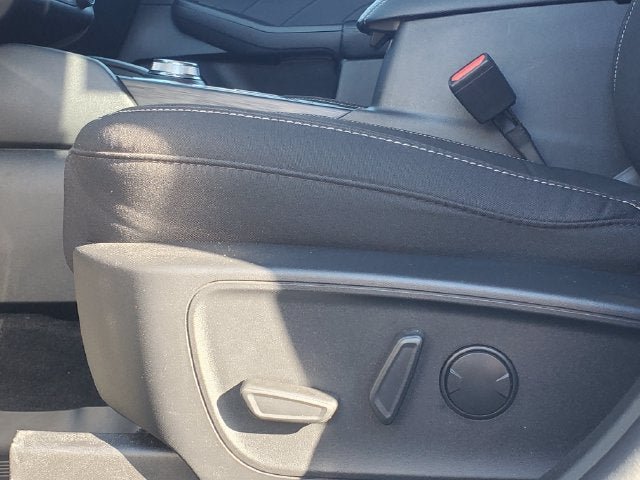 Used 2024 Ford Escape Active AWD/4WD image 6