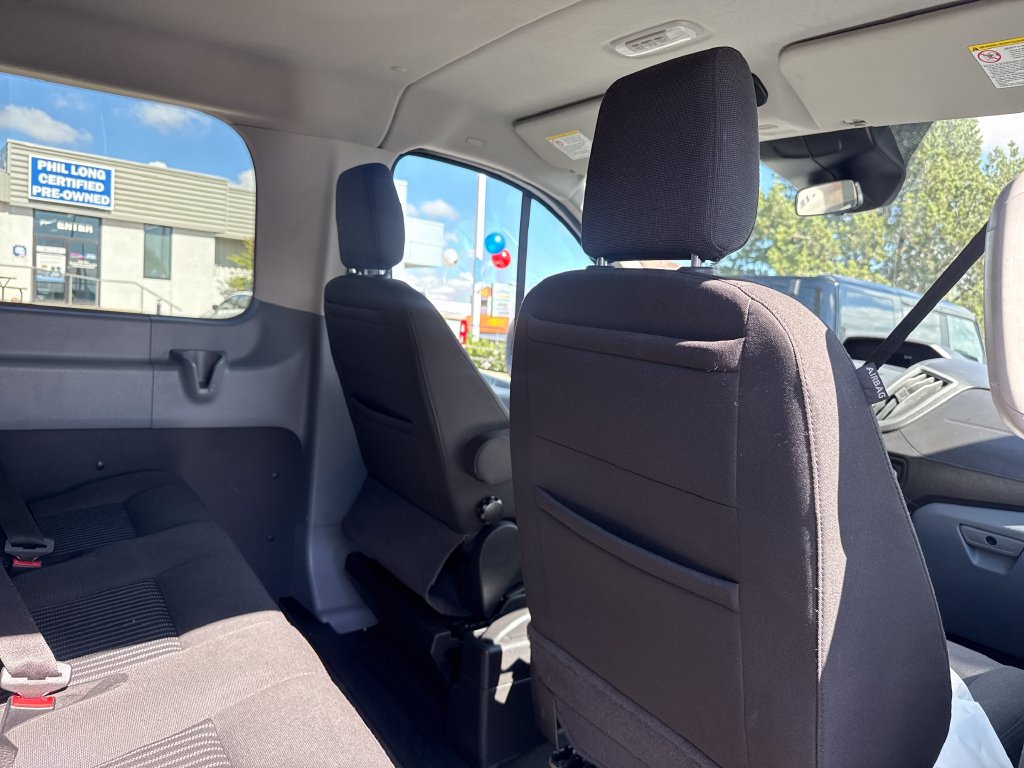 Used 2018 Ford Transit 150 XL RWD image 24