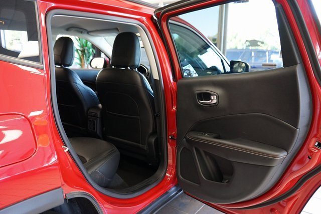 Used 2021 Jeep Compass Latitude image 43