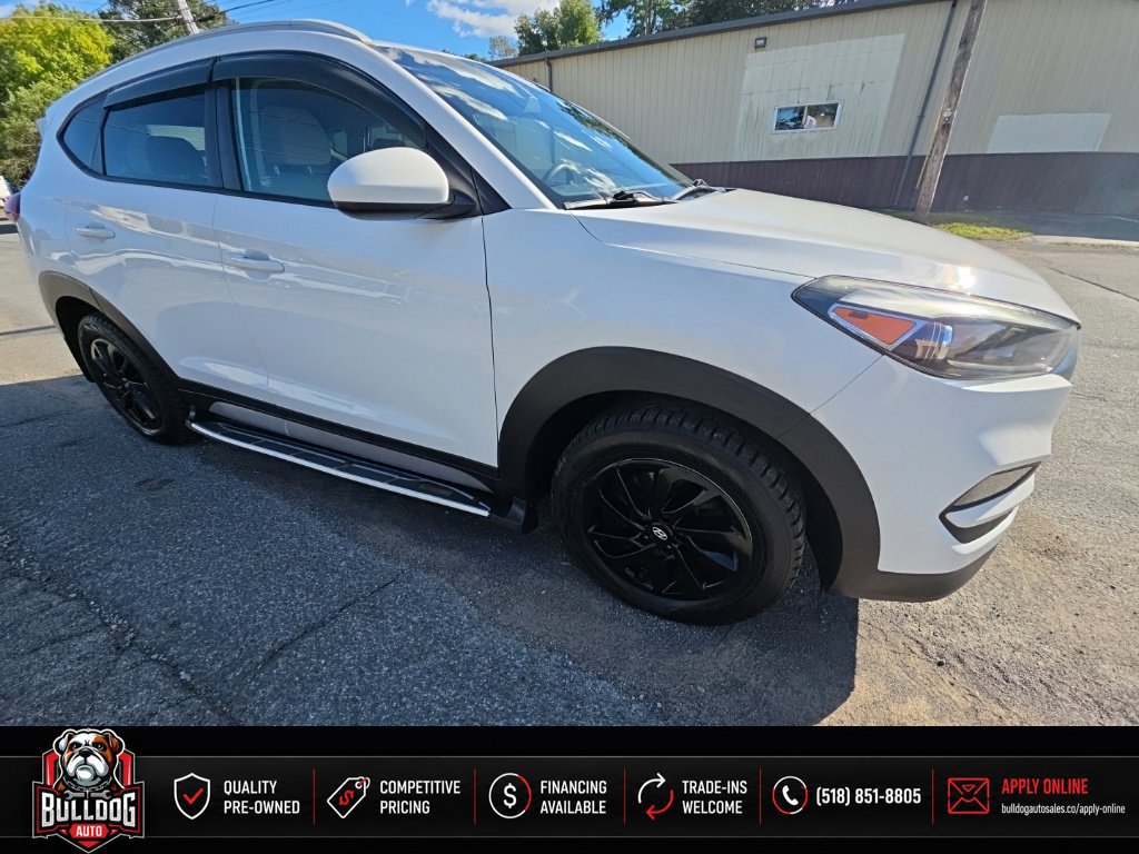 Used 2017 Hyundai Tucson SE w/ SE Popular Package 02 AWD/4WD image 3