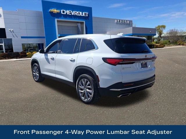 Used 2025 Buick Enclave Preferred AWD/4WD image 27