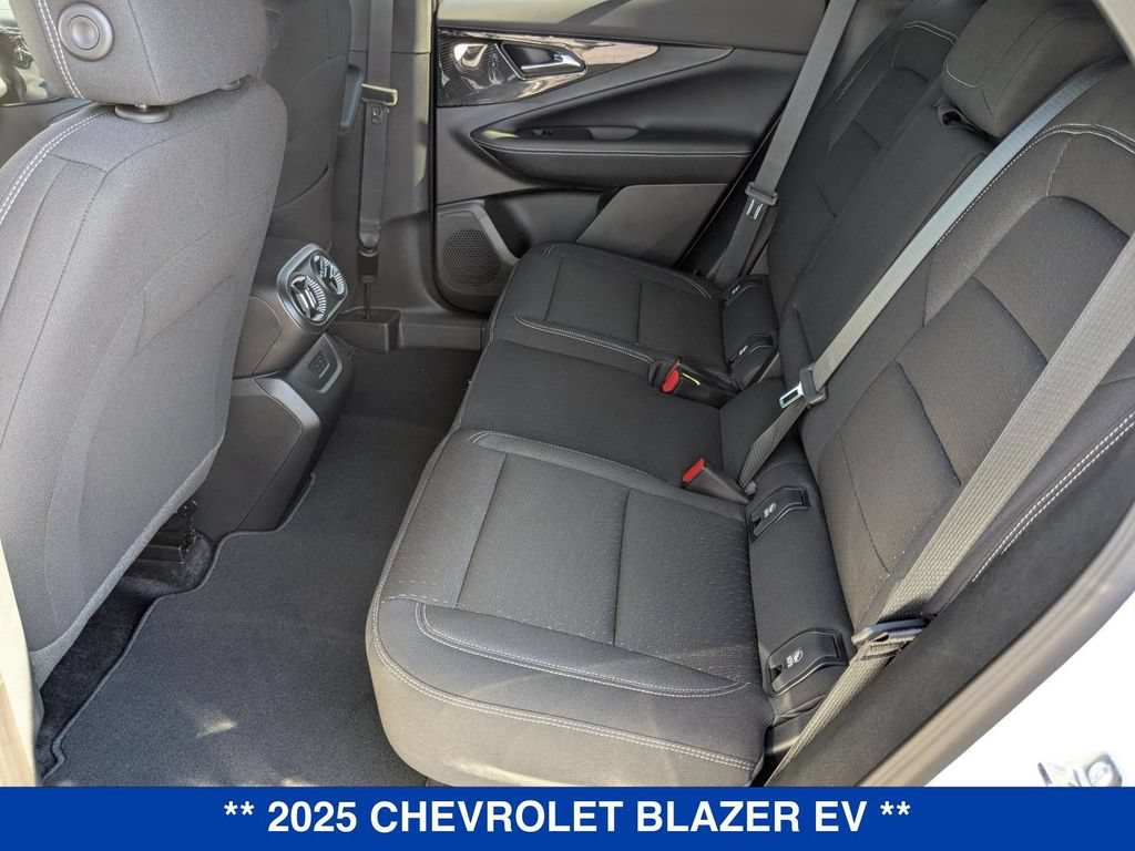 New 2025 Chevrolet Blazer EV LT AWD/4WD image 23