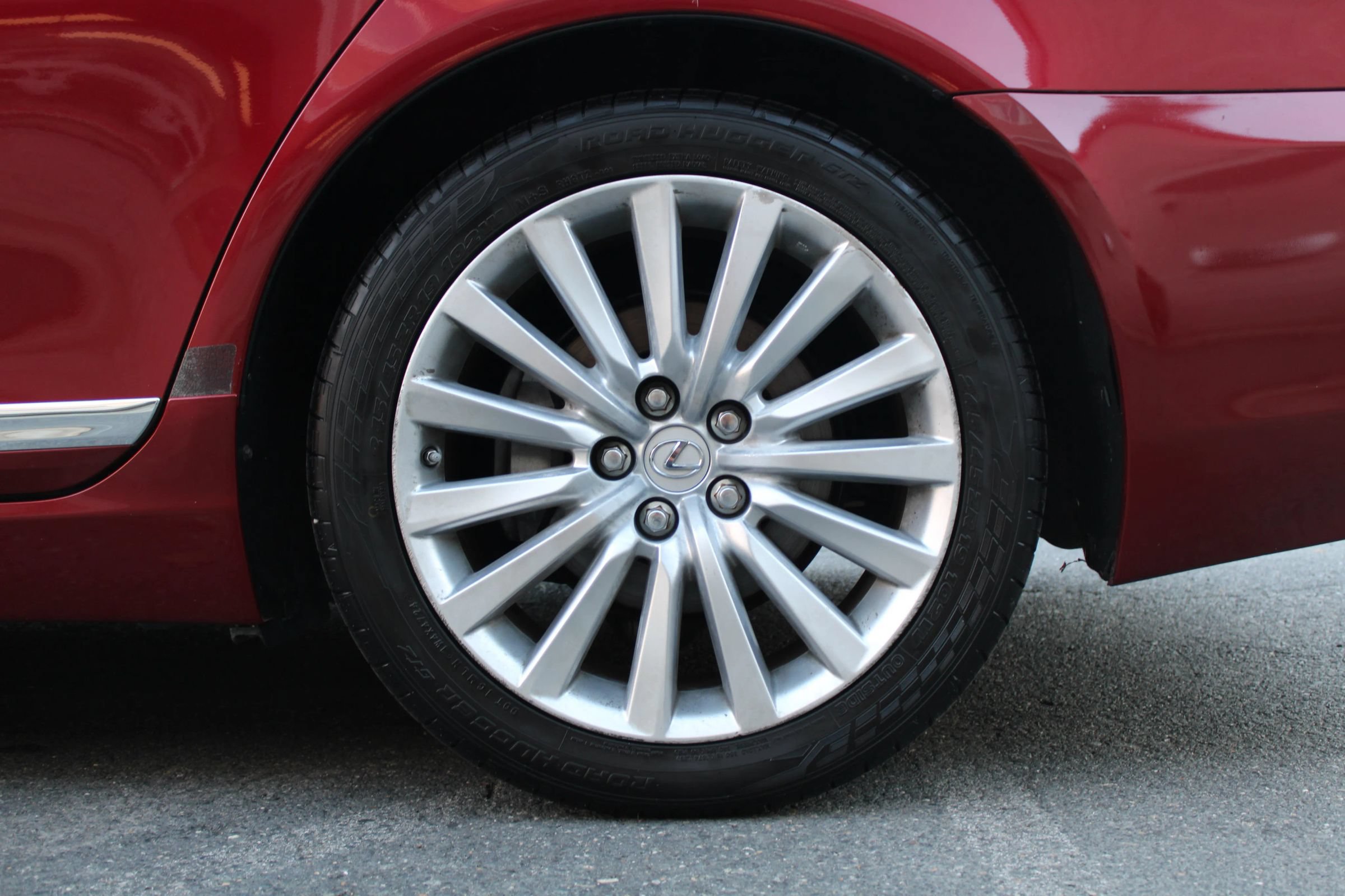 Used 2013 Lexus LS 460 w/ Comfort Pkg RWD image 34