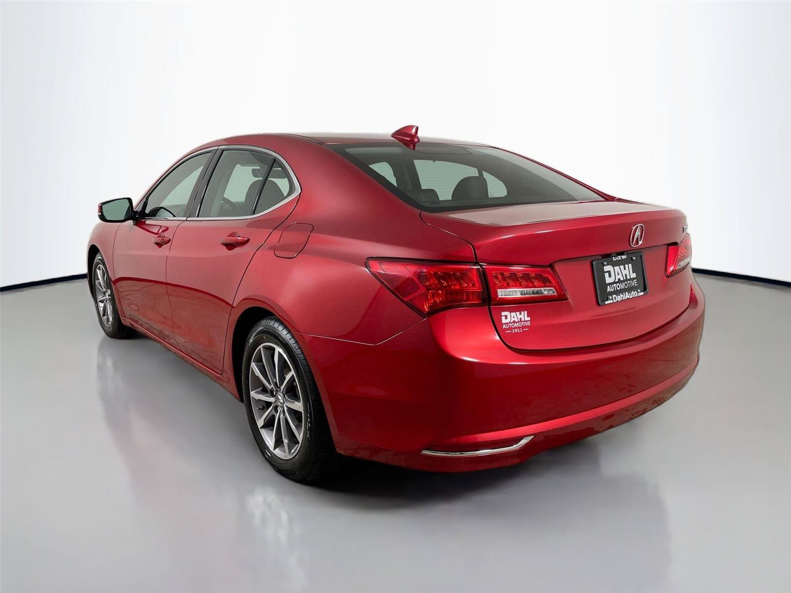 Used 2020 Acura TLX FWD image 10