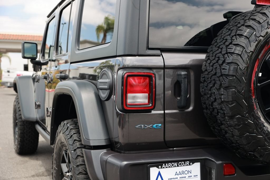 Used 2025 Jeep Wrangler Unlimited Sport S 4xe AWD/4WD image 13
