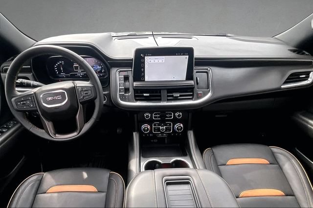 Used 2024 GMC Yukon AT4 w/ AT4 Premium Package AWD/4WD image 12