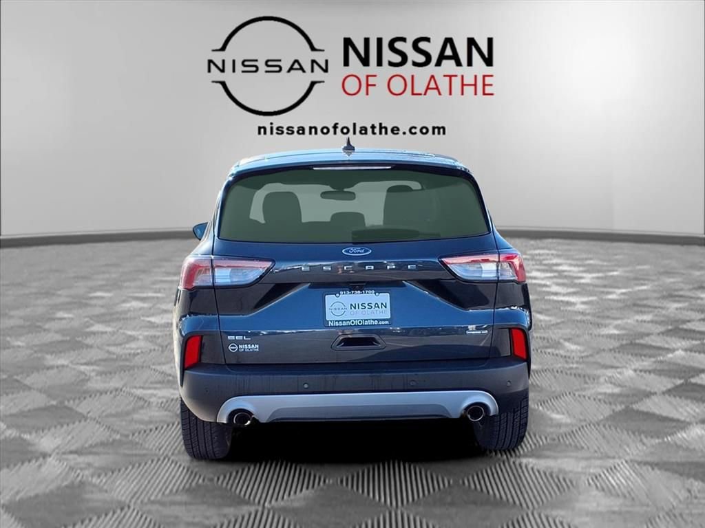 Used 2022 Ford Escape SEL w/ Technology Package image 28
