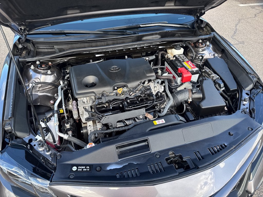 Used 2021 Toyota Camry SE AWD/4WD image 44