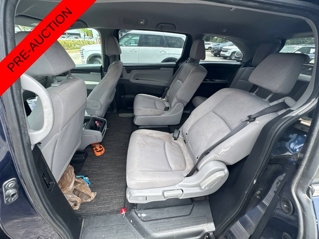 Used 2018 Honda Odyssey LX image 15