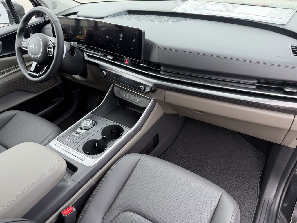 New 2026 Kia Carnival LXS image 10