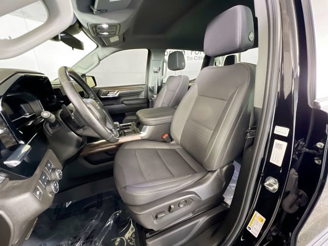 Used 2024 Chevrolet Silverado 1500 RST AWD/4WD image 23