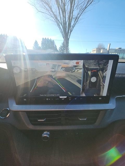 Used 2025 Ford Explorer ST image 31