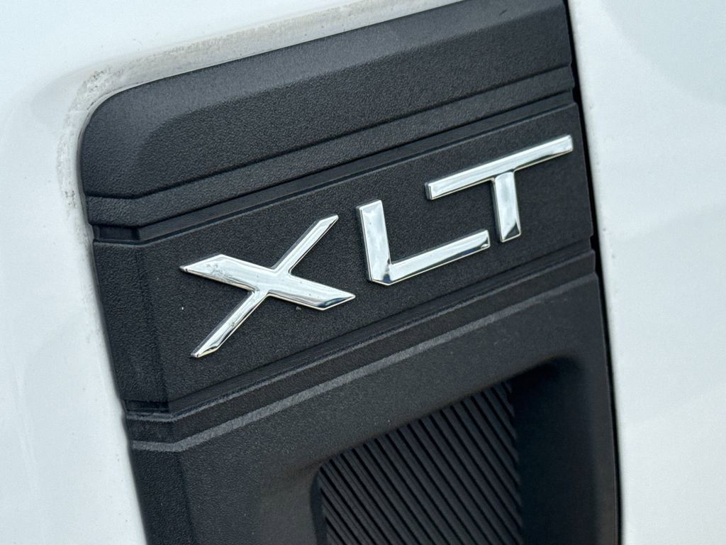 Used 2023 Ford Maverick XLT FWD image 6