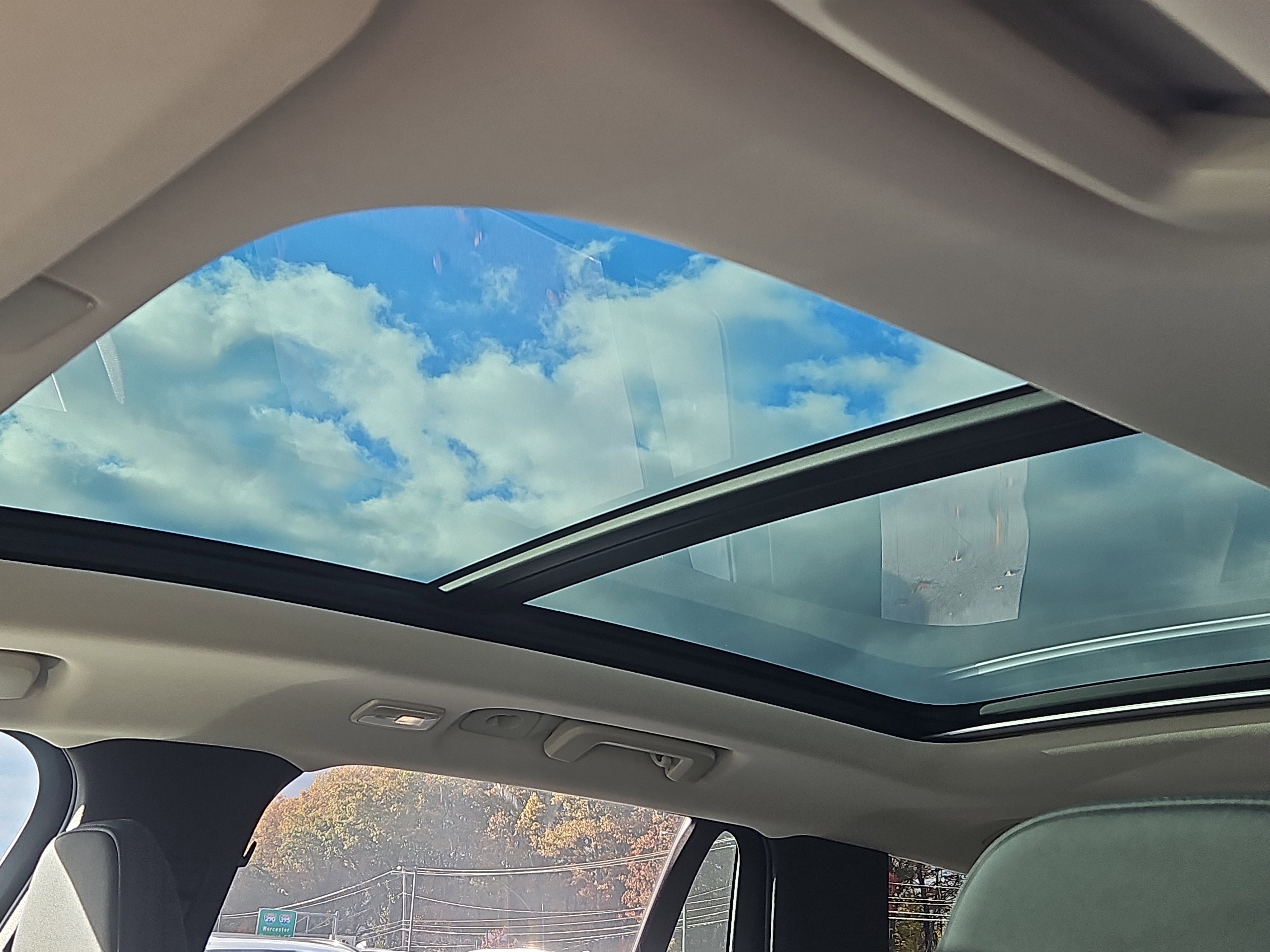 New 2026 Volvo XC90 T8 Plus image 6