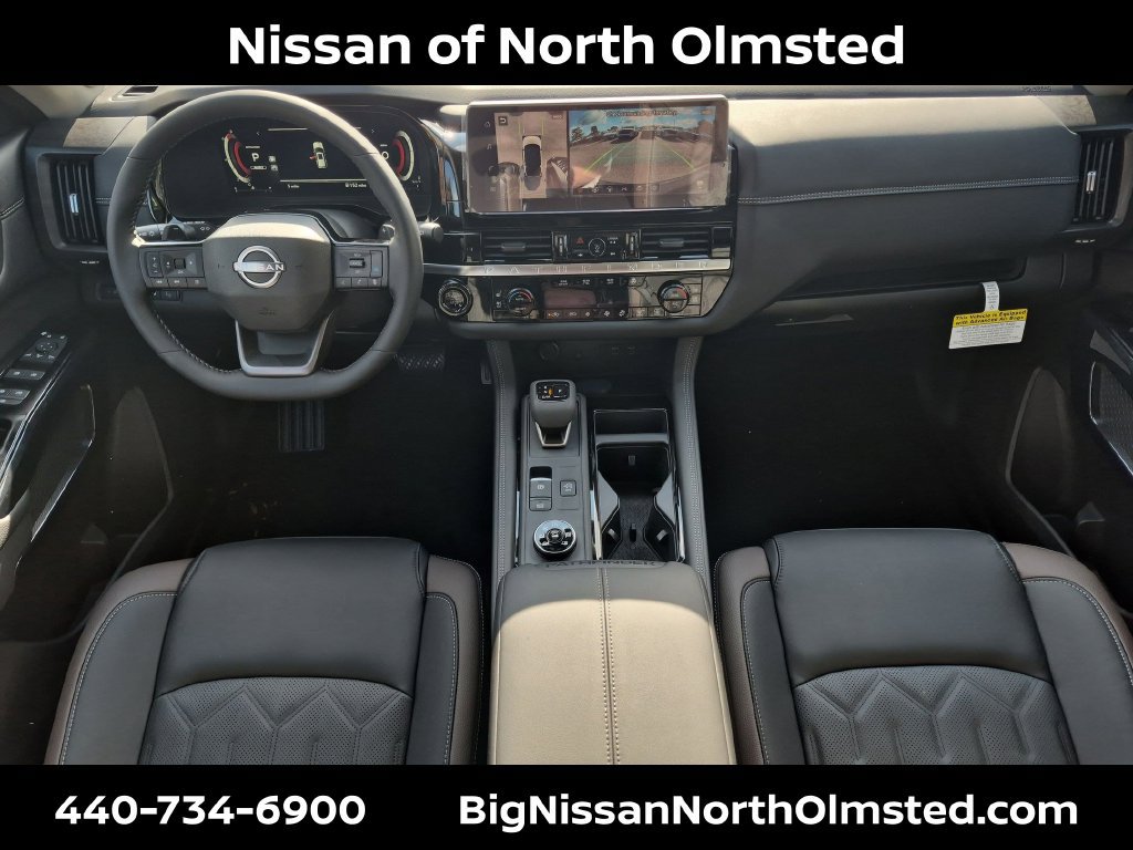 New 2026 Nissan Pathfinder Platinum AWD/4WD image 16