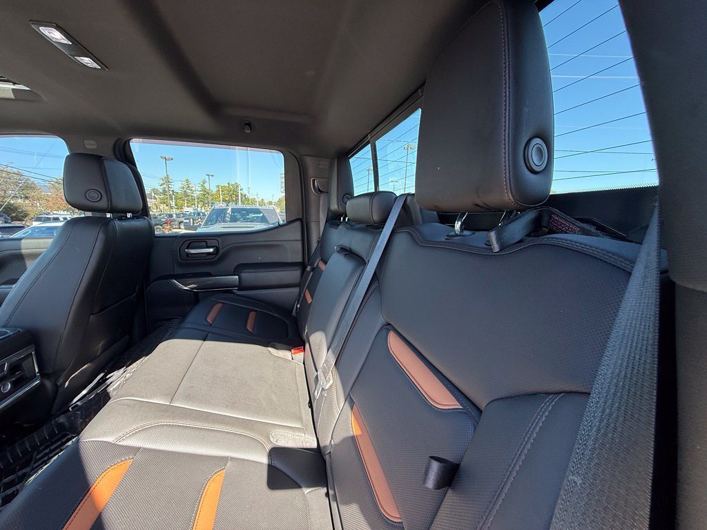 Used 2019 GMC Sierra 1500 AT4 w/ AT4 Premium Package AWD/4WD image 25