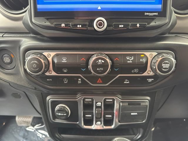 Used 2020 Jeep Gladiator Sport w/ Quick Order Package 24S AWD/4WD image 32