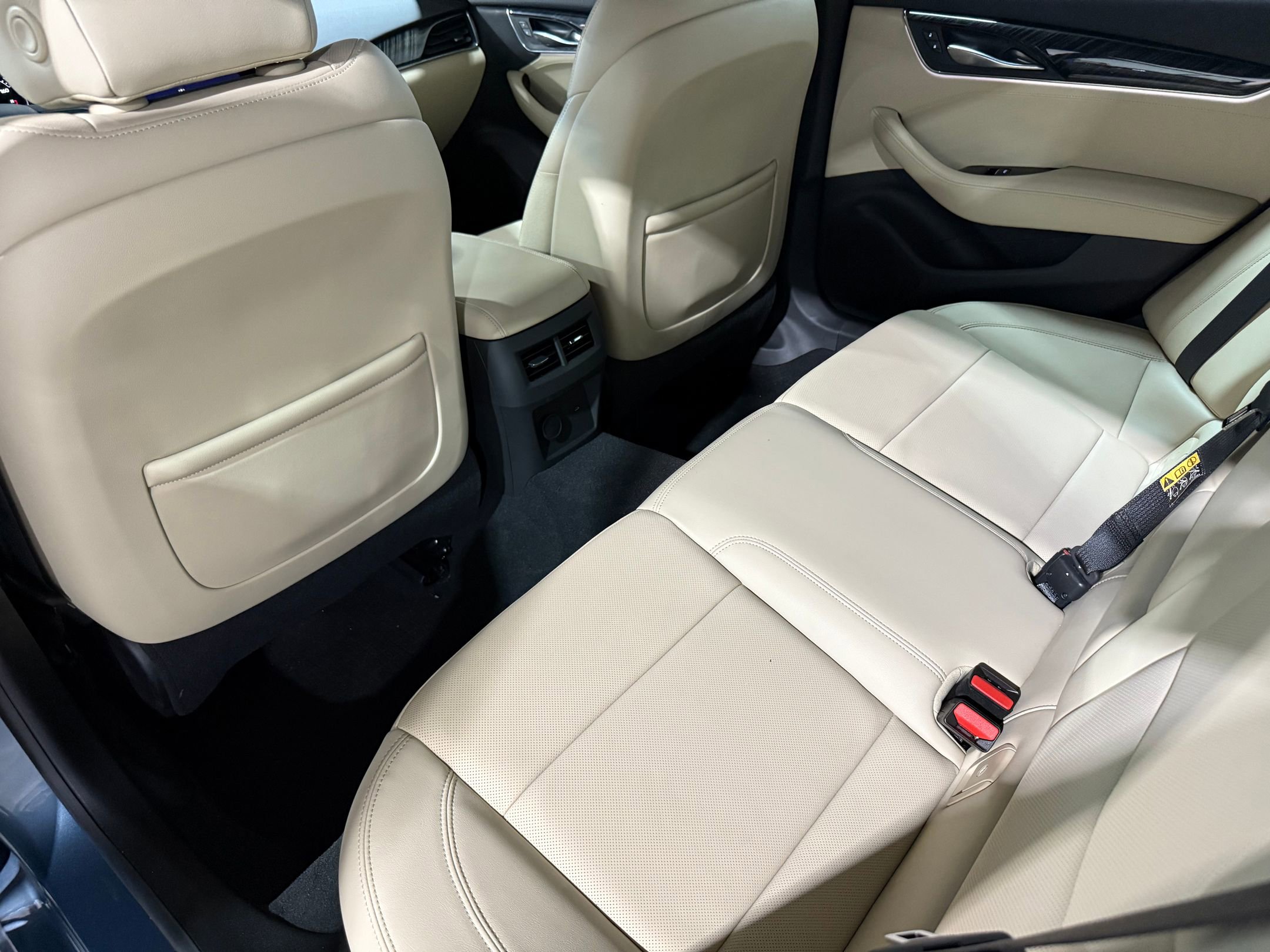 Certified 2023 Cadillac CT5 Premium Luxury image 35