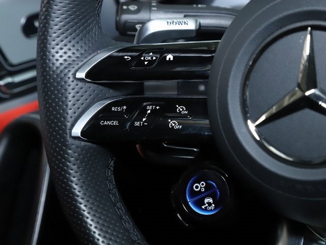 Used 2025 Mercedes-Benz CLA 35 AMG 4MATIC image 22