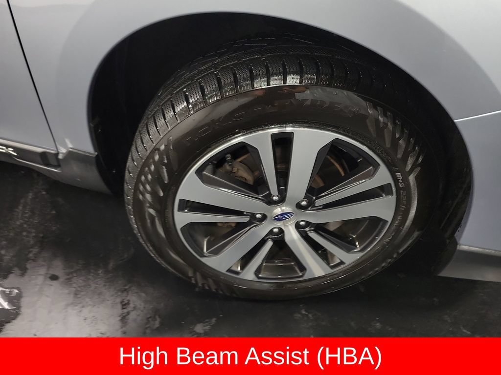Used 2018 Subaru Outback 3.6R Limited AWD/4WD image 13