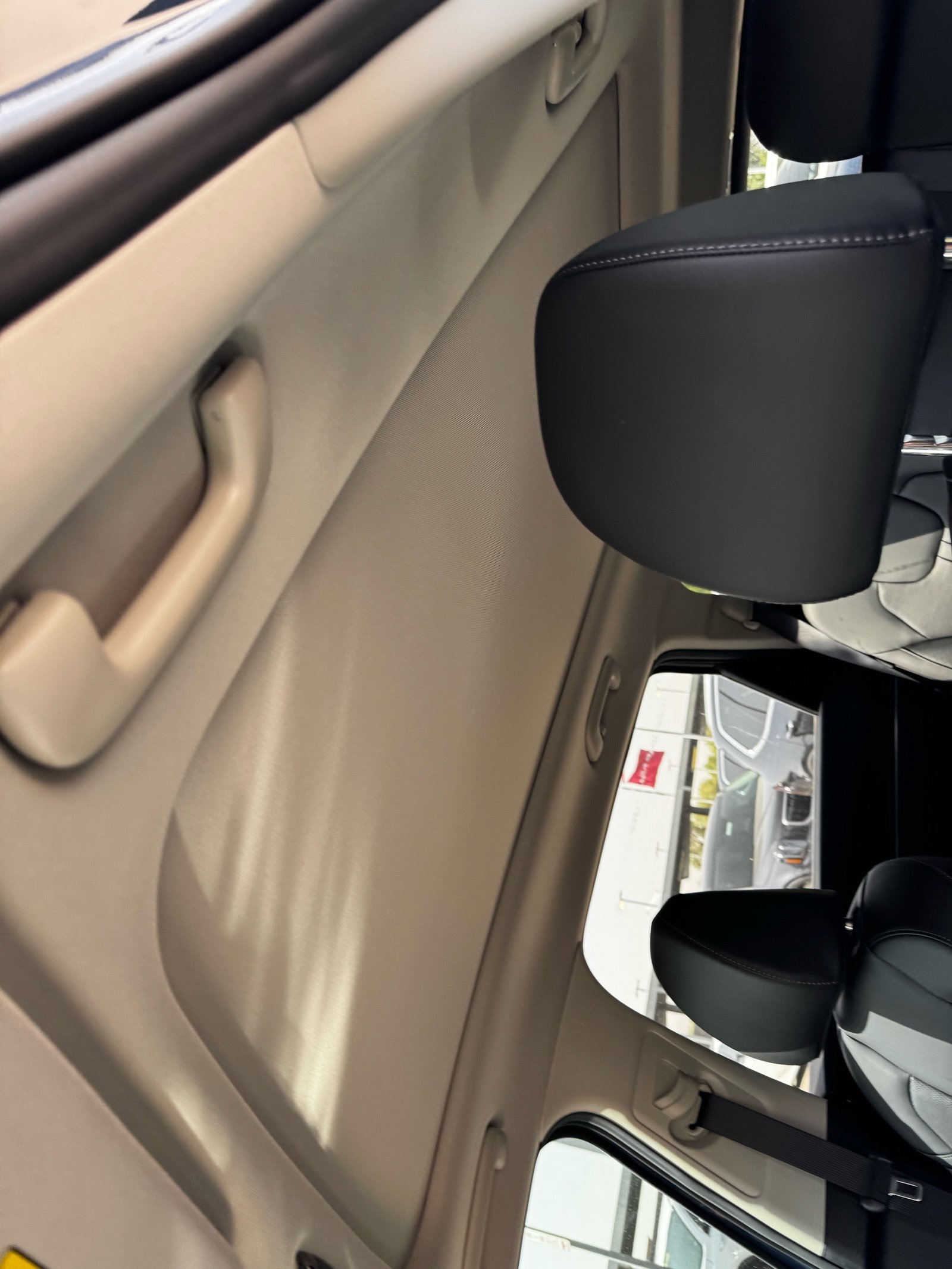 New 2025 Kia Sorento S w/ Panoramic Sunroof Package image 21