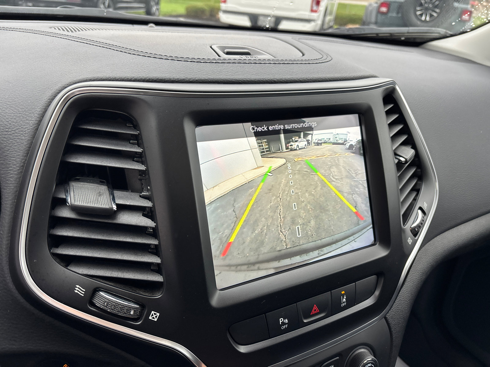 Used 2021 Jeep Cherokee Latitude Lux w/ Sun & Sound Group image 20