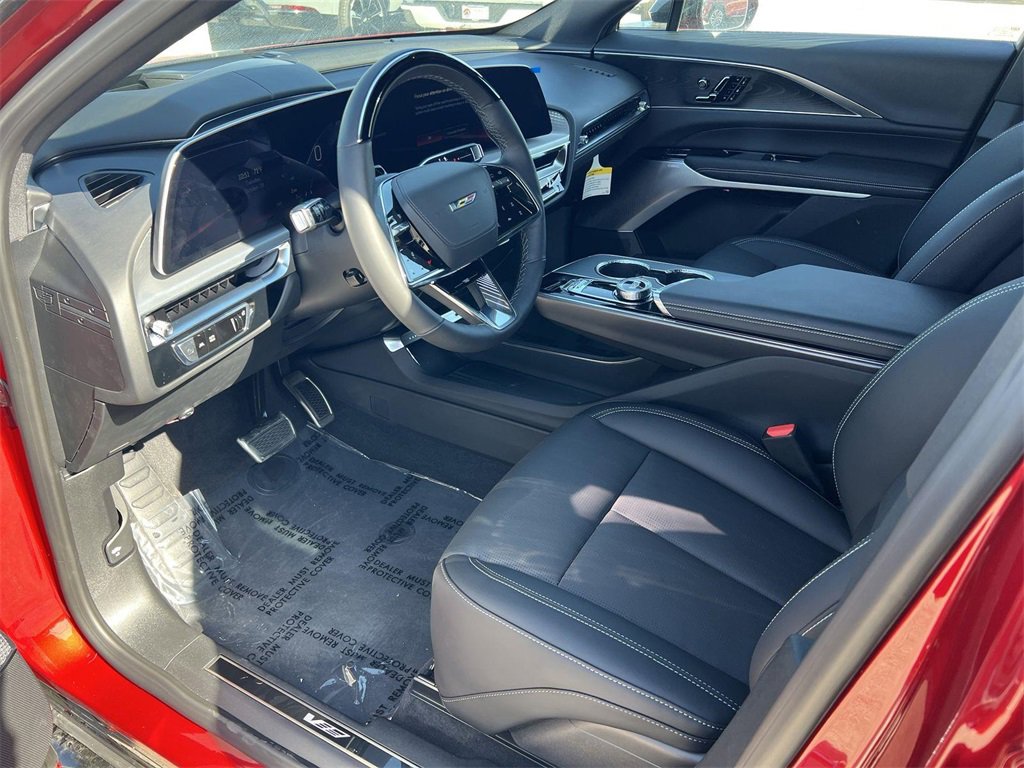 New 2026 Cadillac Lyriq V image 9