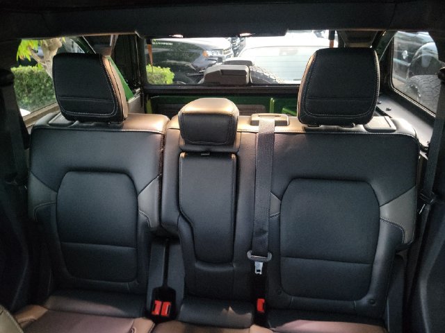 Certified 2025 Ford Bronco Outer Banks AWD/4WD image 11