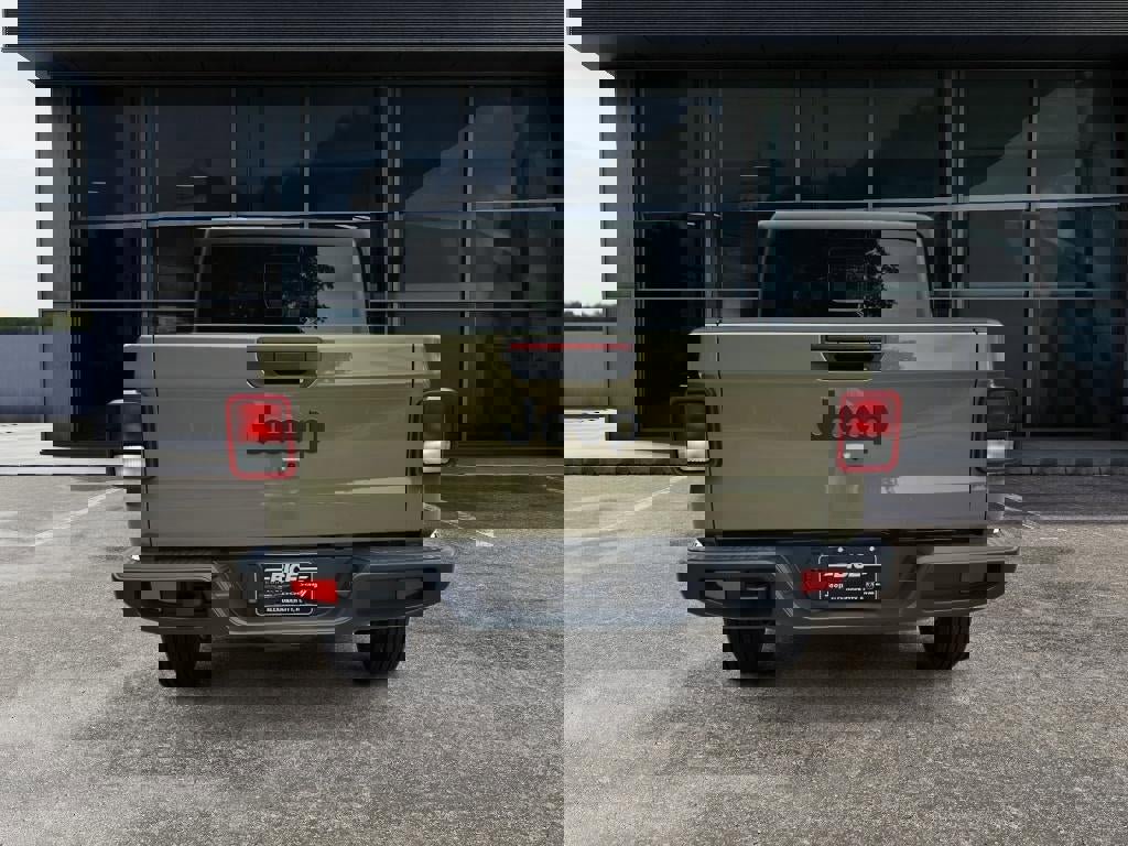 New 2025 Jeep Gladiator Sport image 6