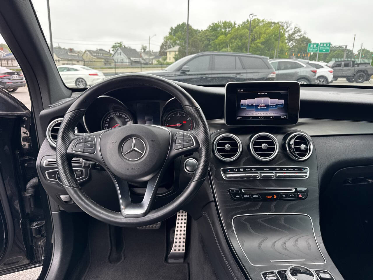 Used 2019 Mercedes-Benz GLC 300 4MATIC image 16