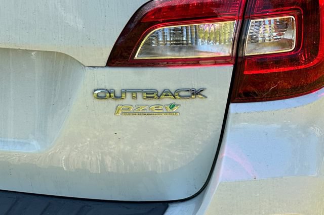 Used 2016 Subaru Outback 2.5i Premium w/ Popular Package #1 AWD/4WD image 7