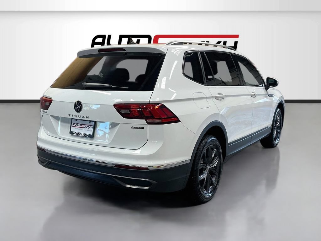 Used 2022 Volkswagen Tiguan SE AWD/4WD image 7