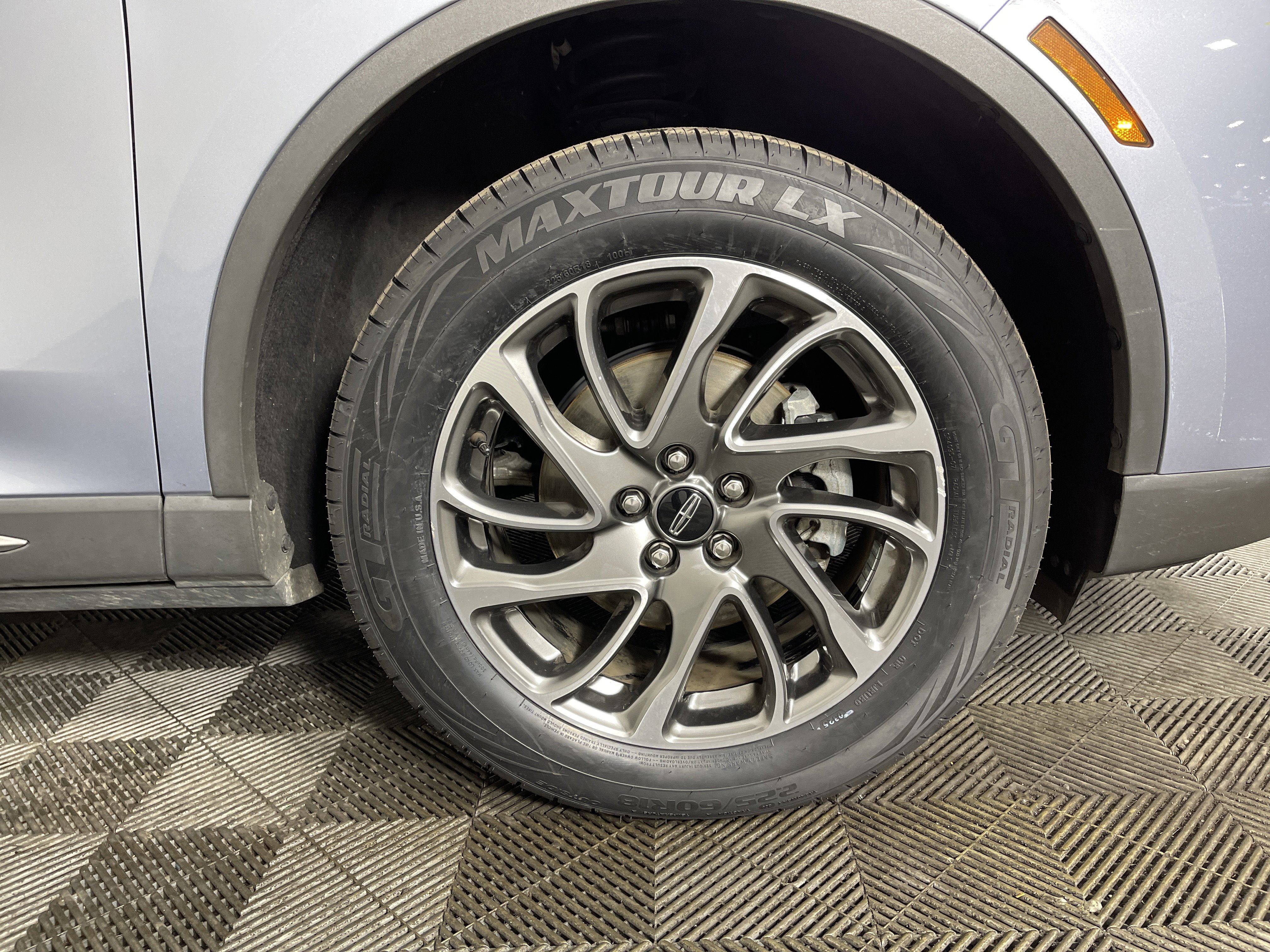 Used 2022 Lincoln Corsair AWD w/ Equipment Group 101A image 7