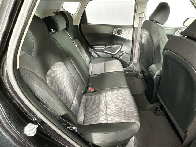 Used 2023 Kia Soul LX image 25