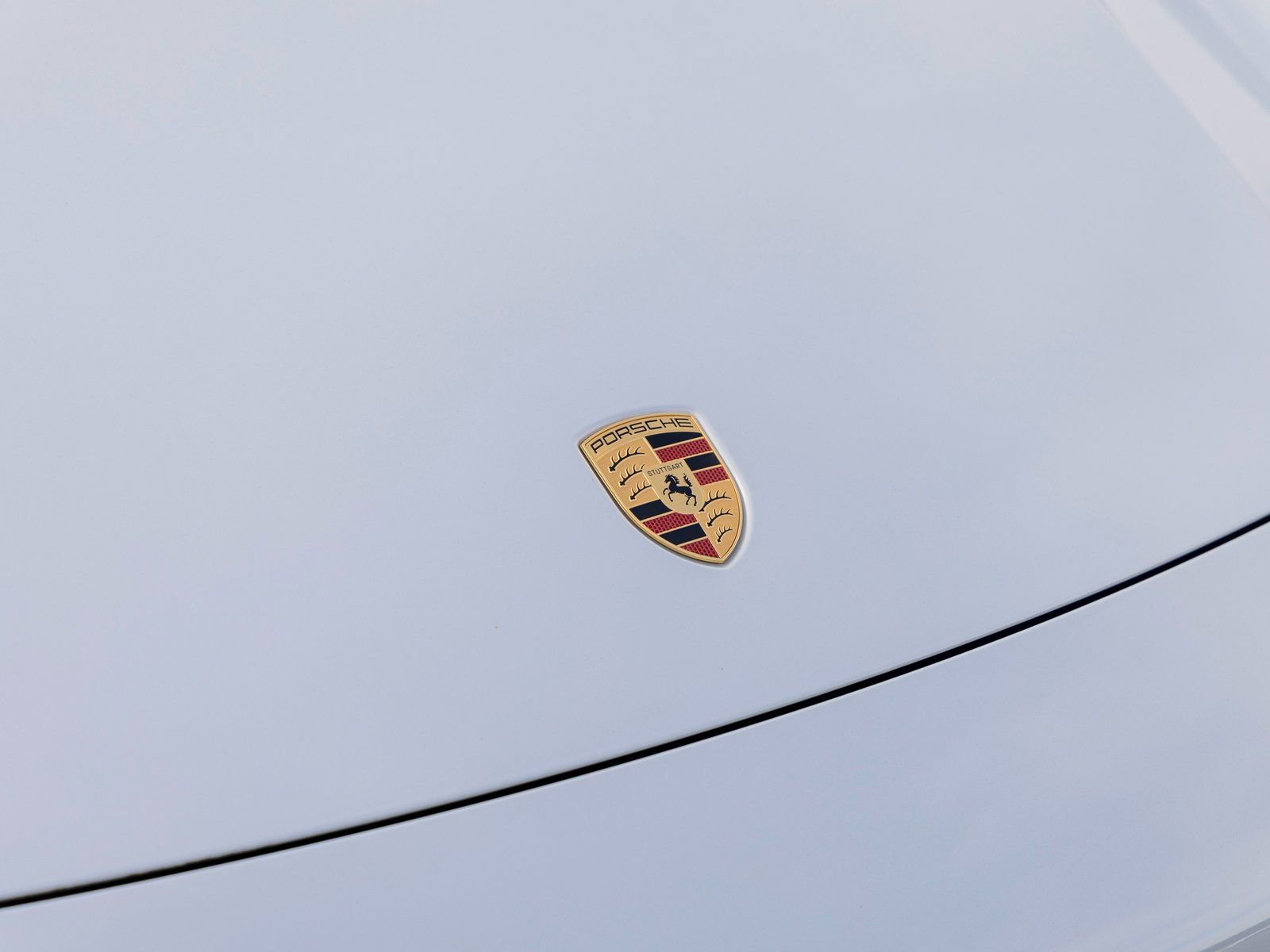 New 2025 Porsche Macan Electric image 15