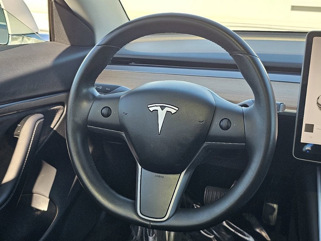Used 2018 Tesla Model 3 Performance image 29