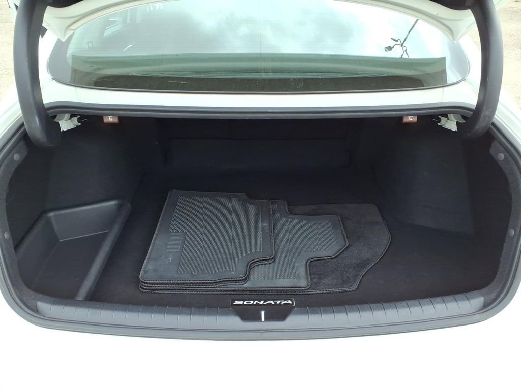 Used 2023 Hyundai Sonata SEL w/ Cargo Package FWD image 24