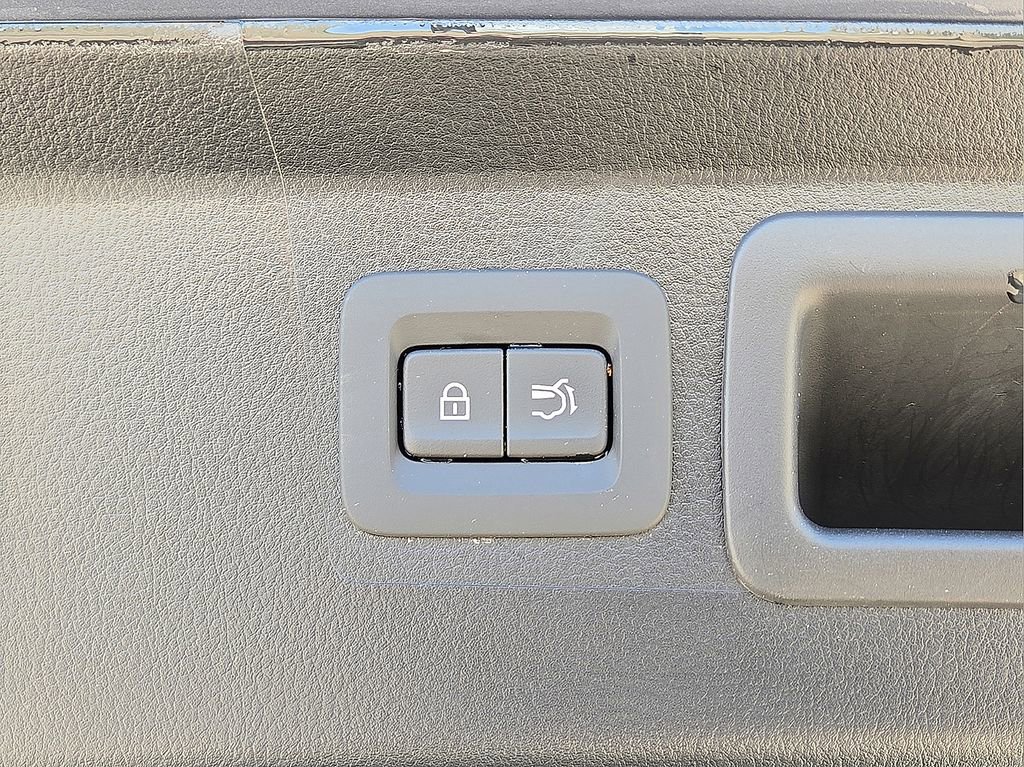 Used 2024 MAZDA CX-50 AWD 2.5 S w/ Cargo Package image 16