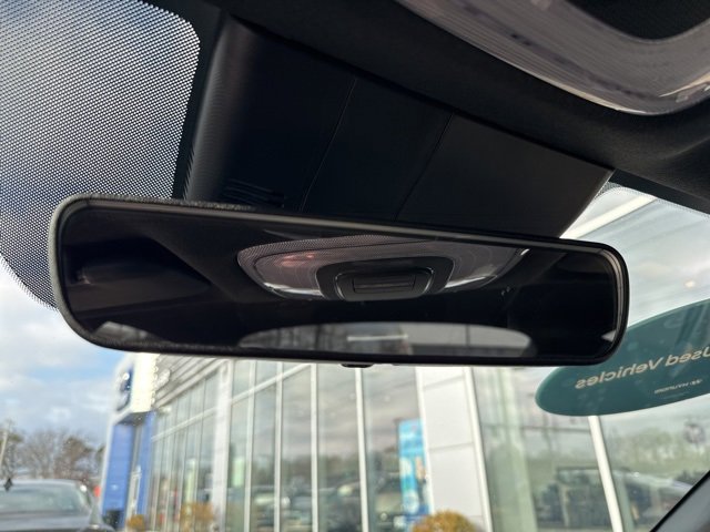 Certified 2025 Hyundai Elantra Sport image 48