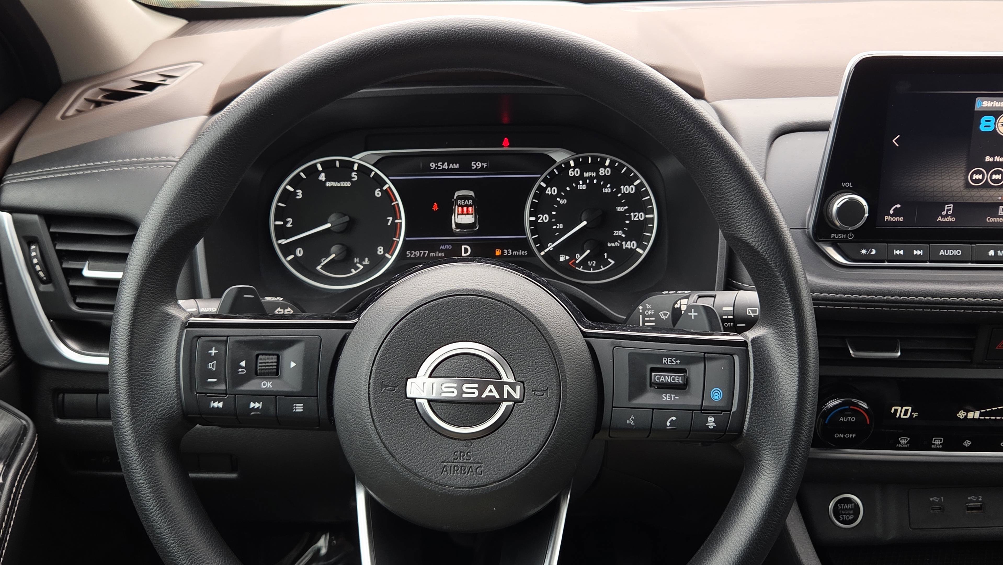 Used 2023 Nissan Rogue SV image 14