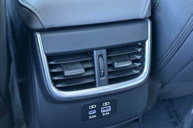 Used 2023 Subaru Outback Onyx Edition image 14