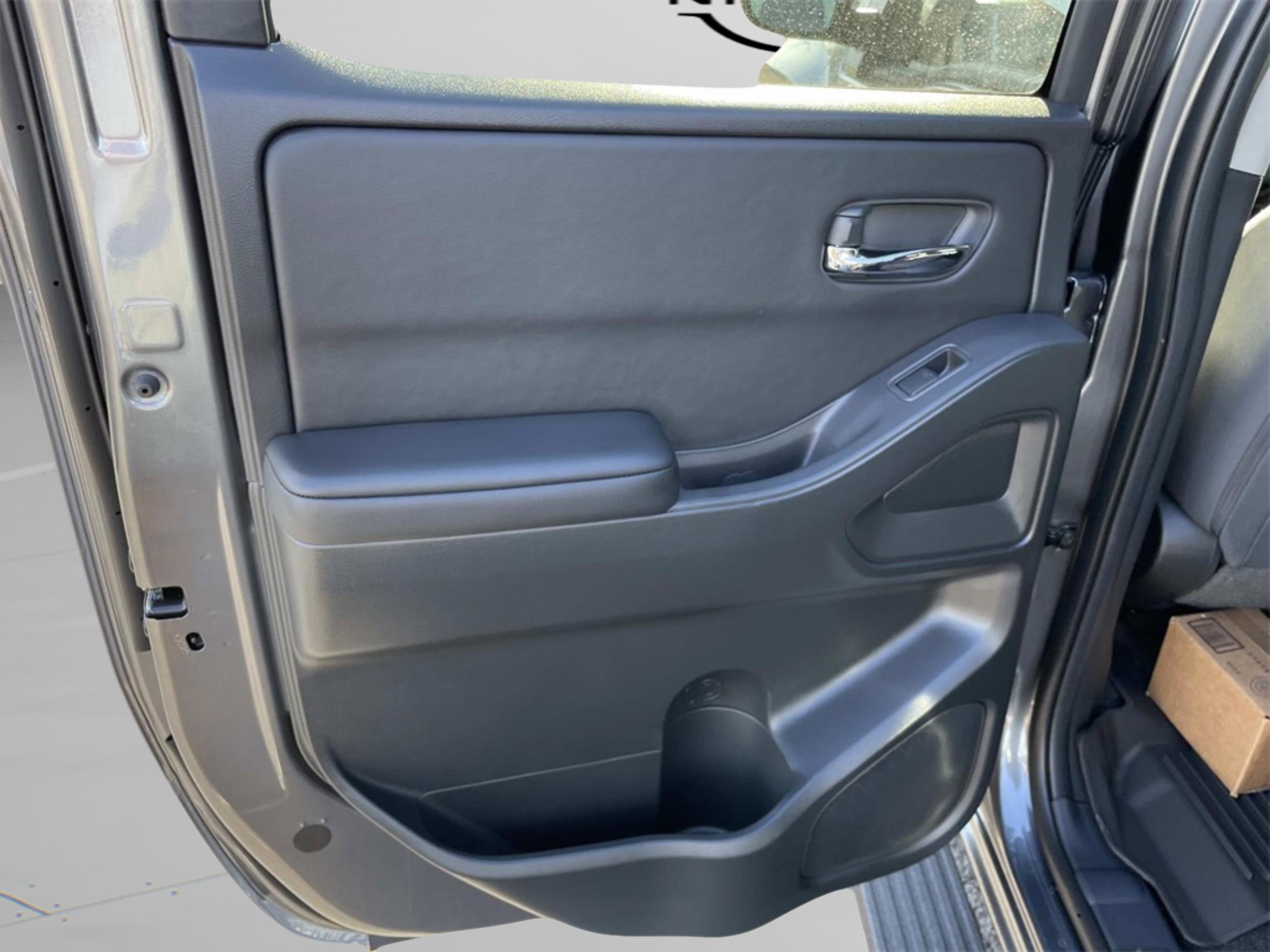 New 2026 Nissan Frontier SV w/ SV Convenience Package image 11